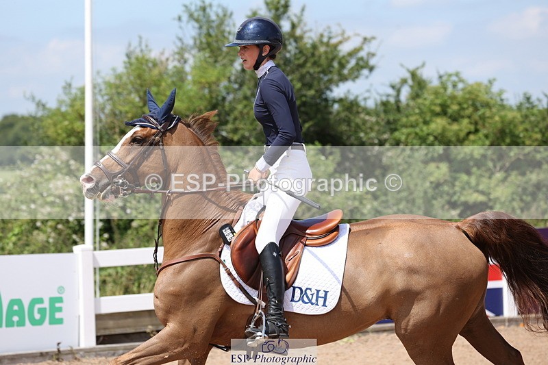 240718A-124203-05182 - Cls 9, 1 Star Bronze Tour 1.10m