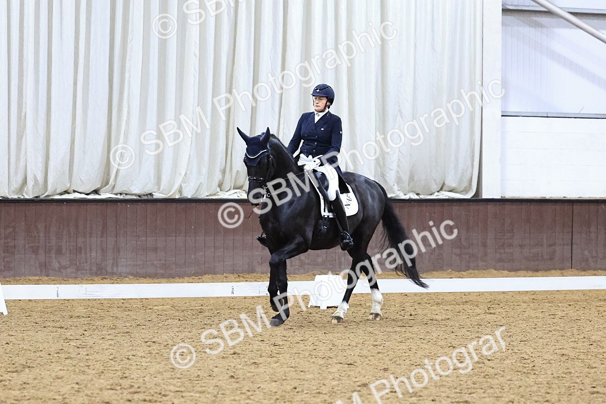 SBM_002965 - Class 24 - FEI PSG