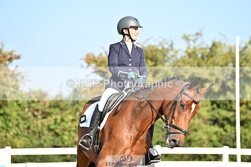 250816-084340-02464 - 107-Jo.RetallackDelgardo.Z