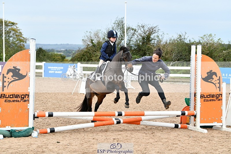 241013B-102712-00375 - Cls 2c 40cm Lead Rein