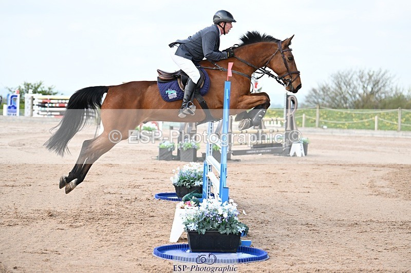 250425-111716-08853 - Cls 14 - 1 Star Bronze Tour