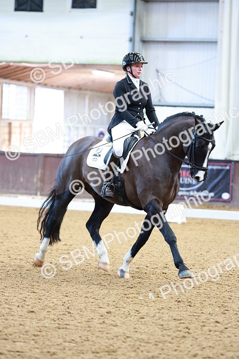 SBM_001288 - Class 18-15-16-22 - Elementary 5 Novice 5-Novice 6