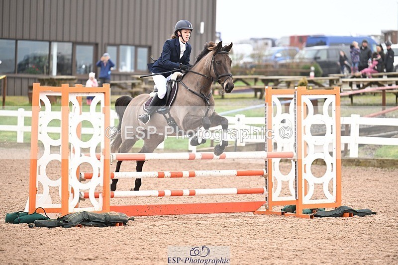 260221-101329-01584 - Cls 8+9 Clear round, British Novice and 90cm