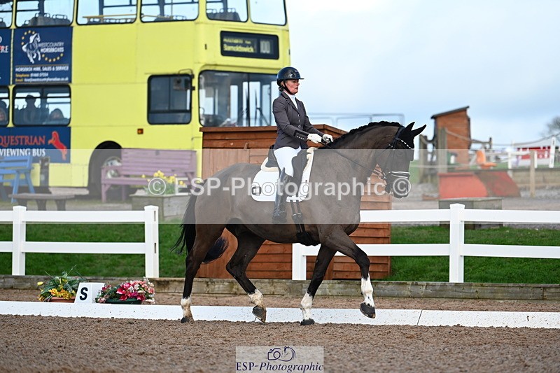 240218A-152601-09093 - 243-Lucy.Baker-Last.Dancer