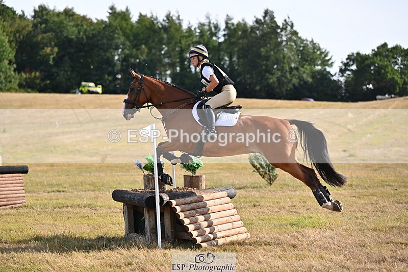 250803A-174124-18125 - S-861-Alexandra.Reeve-FOREVER.UNIQUE.II