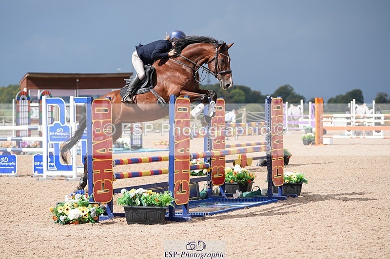 250913-122802-06890 - Cls 15 Snr Foxhunter