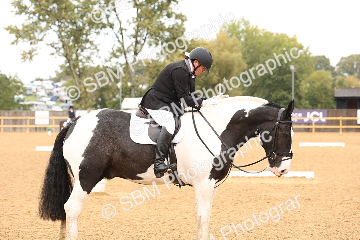 SBM_40616 - D6 - Small Tour Championship Intro 4