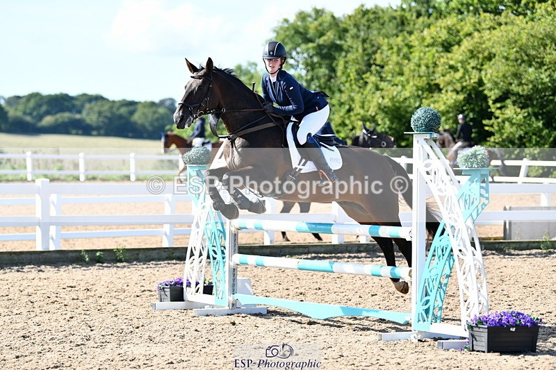 240913A-111843-03661 - Cls 21 Snr Discovery and 1m Open