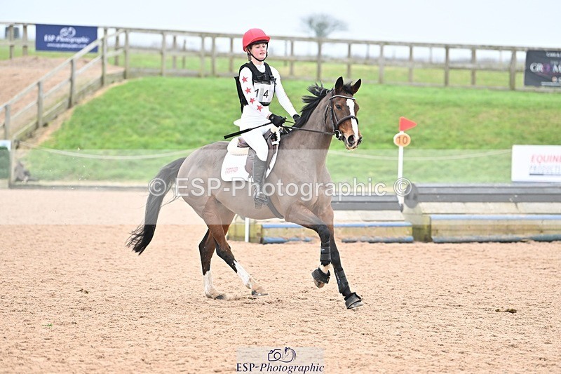 250118-111510-00636 - Cls 2 A&B 80cm 10.45 to 11.40