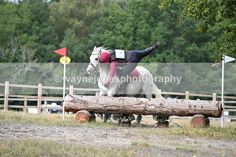 WJ6_9945 - XC Time 10:22 to 10:35