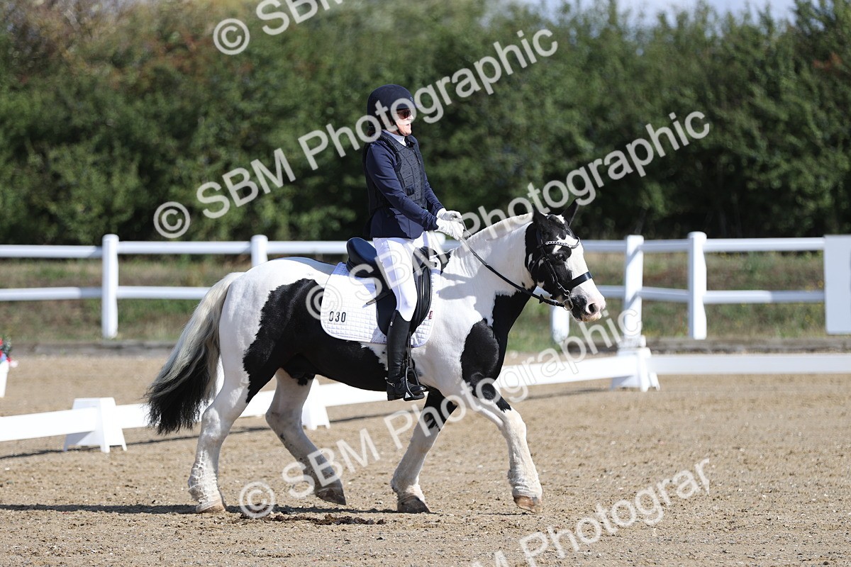 SBM_001215 - Class 2 - Intro 4 Champs - 9.44-10.38