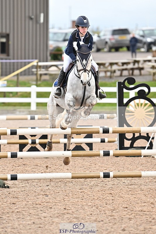 240310A-112210-02304 - Cls 4 Pony Discovery and 90cm Open