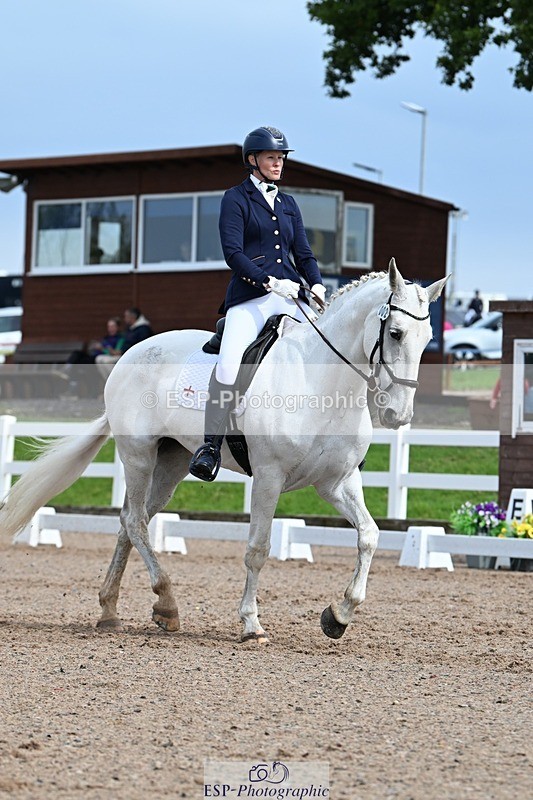 250907-131223-10015 - 071-Emma.ChapmanRoyal.Achiever