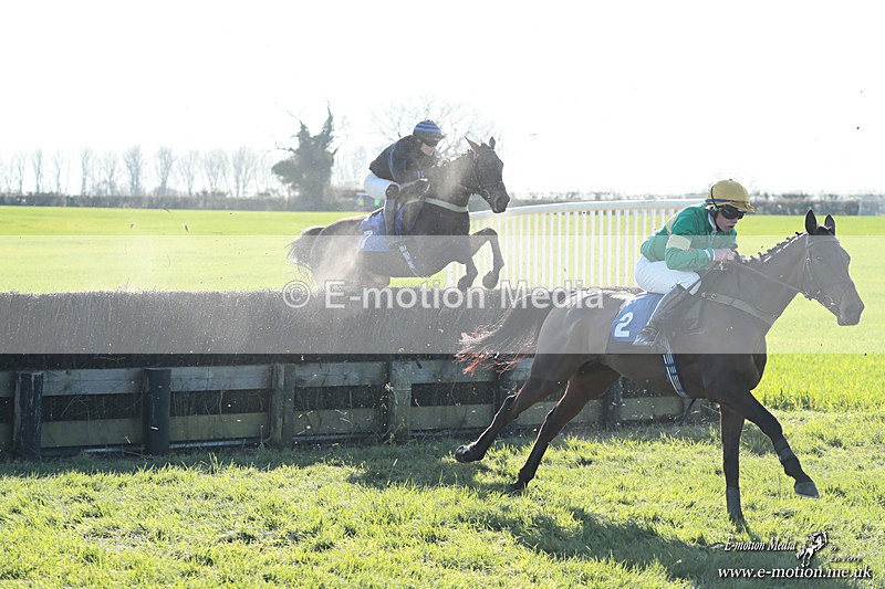 PtP 210326 1027 - VWH Cirencester Races 21/03/26