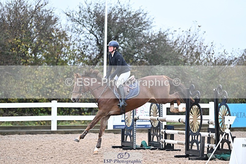 241127-094957-00087 - Cls 01A&B Brit Nov & 90cm Open