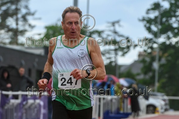 ComMast25-921077 - Track Male Set Two