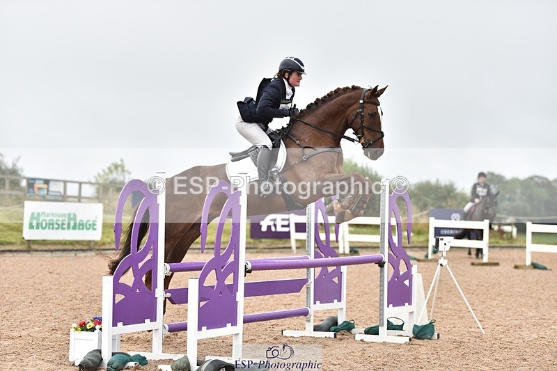 250830-100530-00014 - D-153-Kathryn.Board