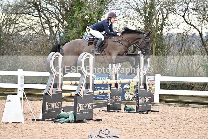 250112-115219-01160 - Cls 19 Snr 1.05m Open