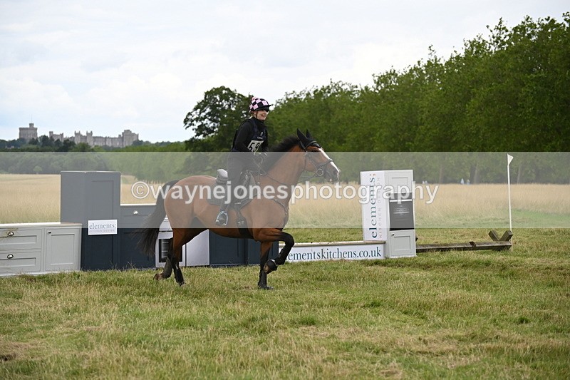 WJ6_4816 - Time at Jump 13:04 to 13:34