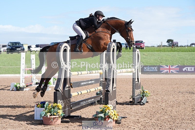 250913-110455-06318 - Cls 14 Snr Newcomers