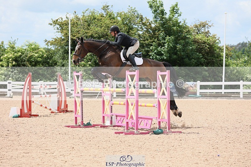 250528-133947-01091 - Cls 4 Newcomers and 1.10m Open