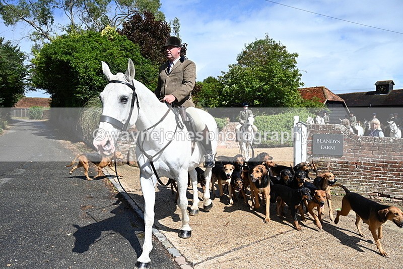WJ7_7154 - Berks & Bucks at Blandy’s Farm 31-08-25
