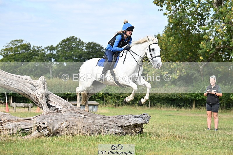 250821B-105918-00006 - Group A - Emily