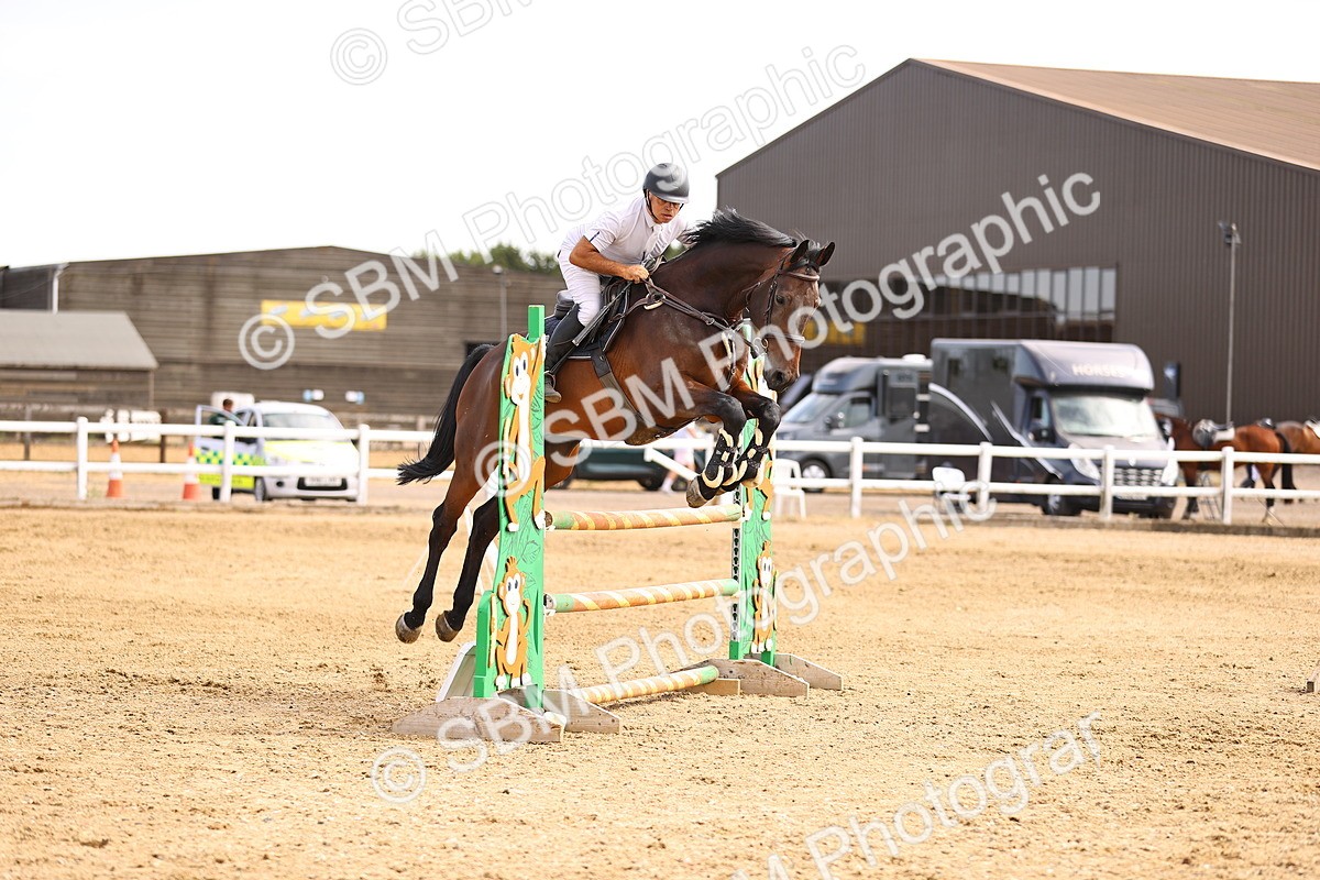 SBM_001161 - Class 4 - Senior Discovery - 1.00m Open