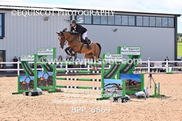 BPP_6669 - CLASS 13 FRI HOYS Talent Seeker Qualifier Inc 7 Year Old Horse Championship Qualifier