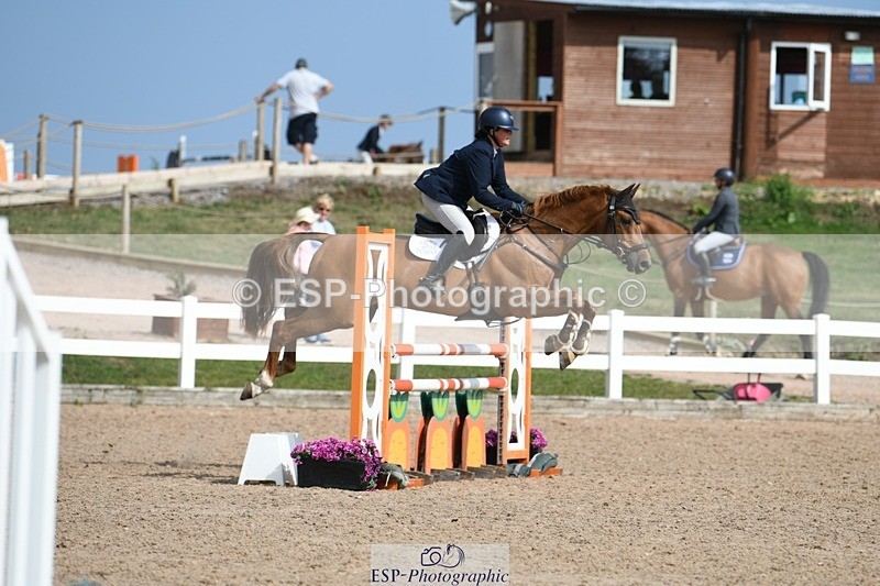 250725-162850-03927 - Cls 10 1.05m Amateur Quali