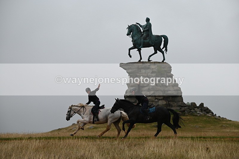 DSC_1415 - Time at Statue 11:54 to 12:12
