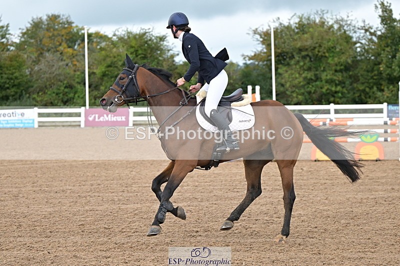 240925A-105614-00161 - Cls 1 British Novice and 90cm Open