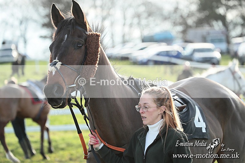 PtP 141225  1711 - New Forest Hounds PtP Larkhill 14/12/25