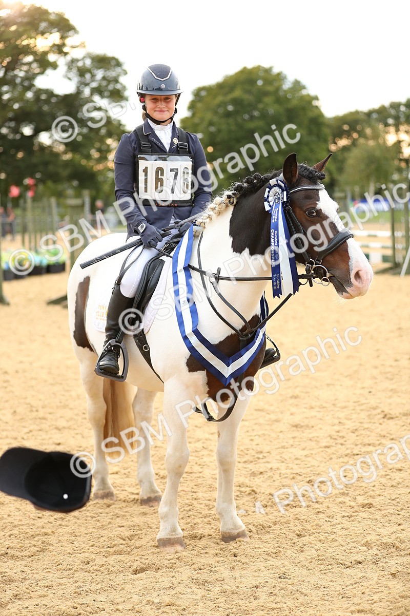 SBM_76160 - J19 - Junior 90cm Supreme Championship