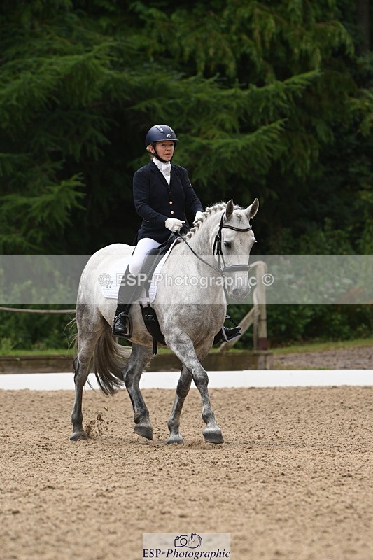 250720A-122813-10289 - 022-Vanessa.Capps-Catch.the.Moment