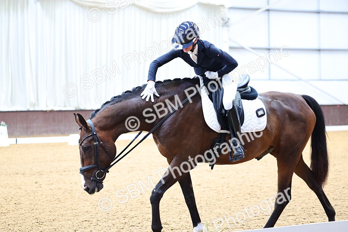 SBM_005577 - Class 5 - Novice 6 - 9.30-10.33