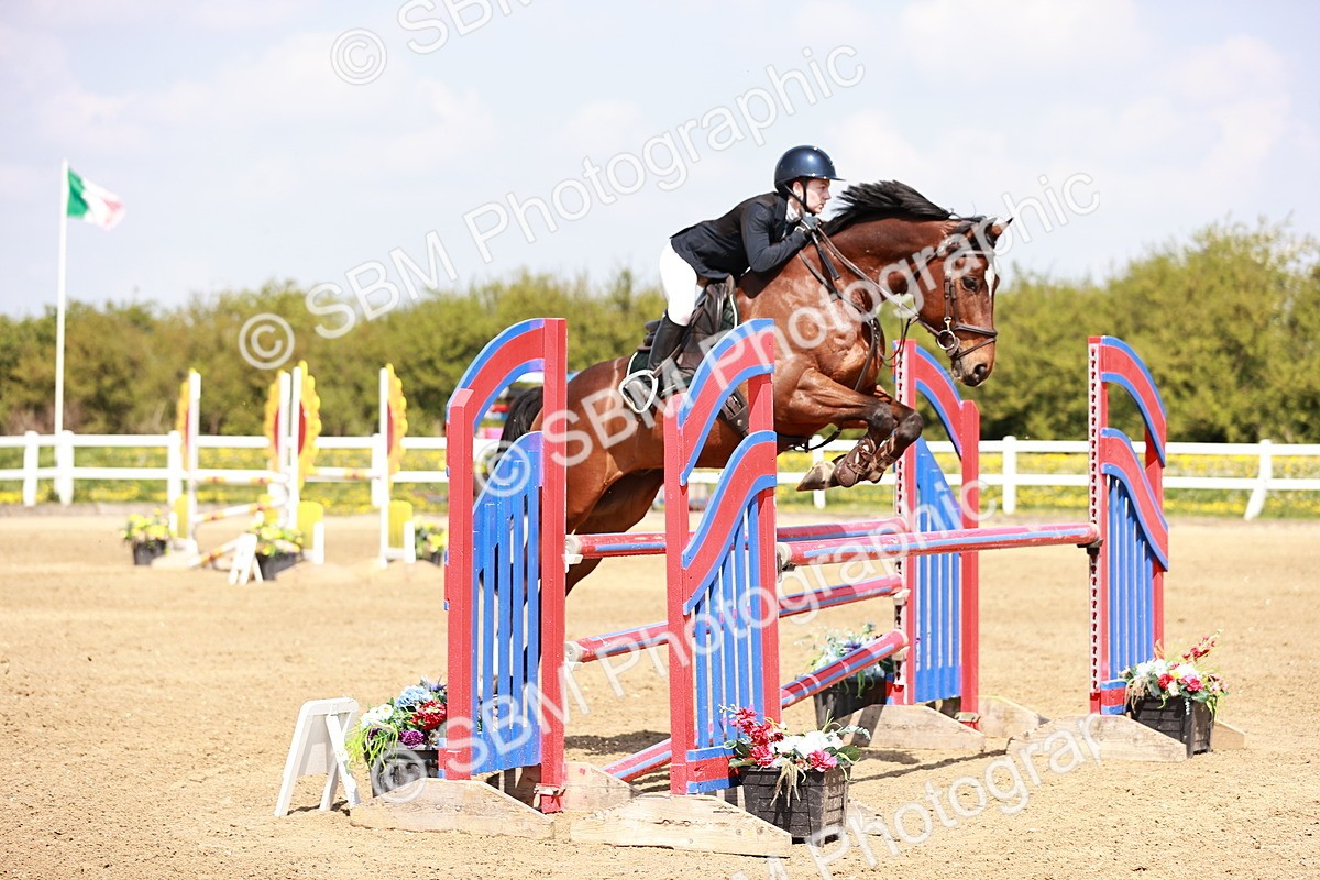  - Class 23 - Senior 1.05m