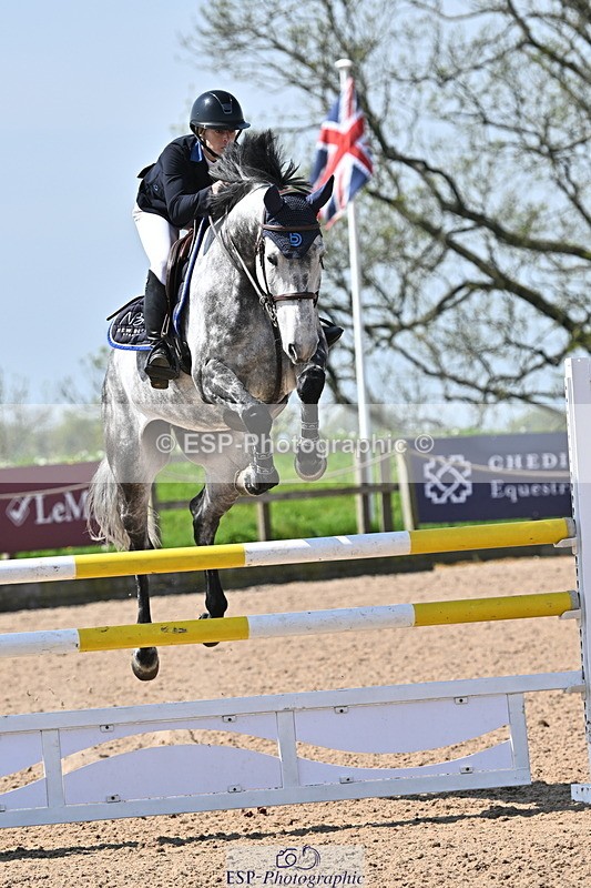 240509A-113143-01197 - Cls 9 Snr 1.20m Open