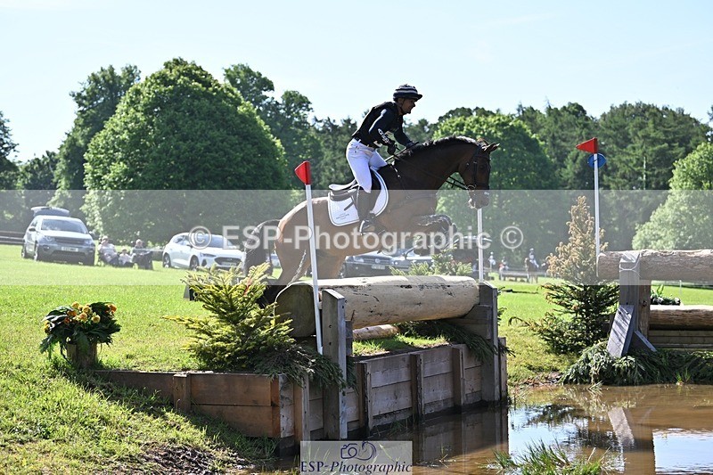 240525-093205-11680 - 301-CAMOUFLAGE-Alexander_Bragg