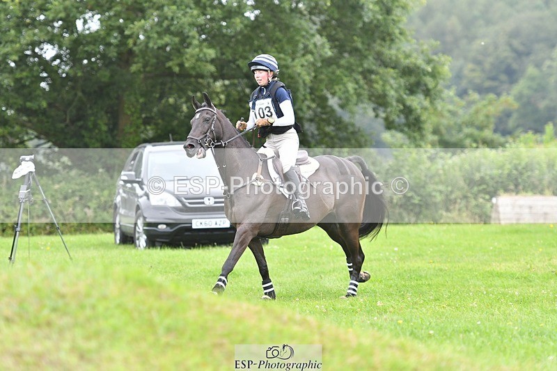 240803-113400-03227 - 103-Isabelle_Geran-DIPTFORD_MORNING_HAZE