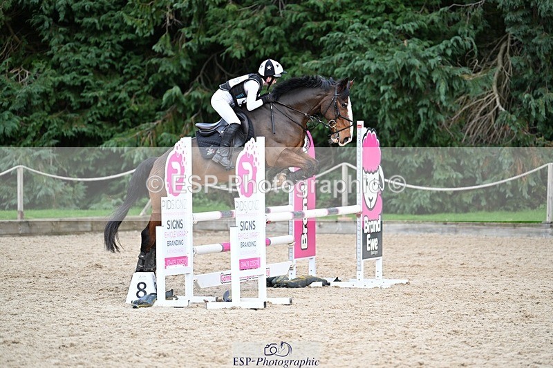 241117-140701-04428 - Cls 3 90-95cm 14.00 to 15.00