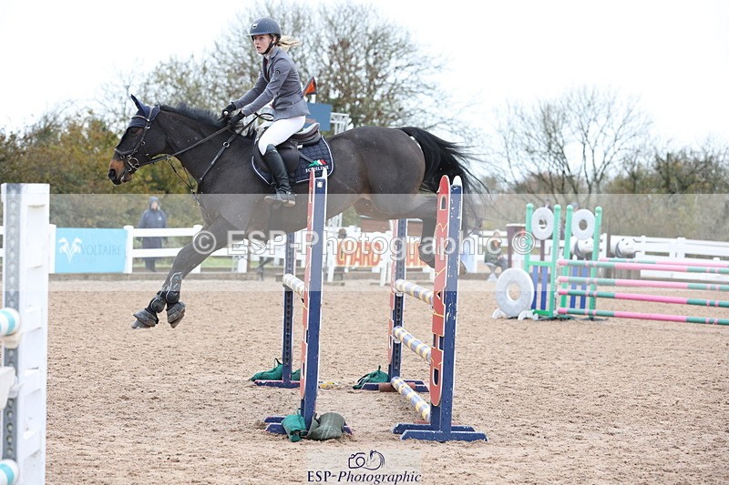 231112A-122658-03996 - Cls 19 Snr 1.05m Open