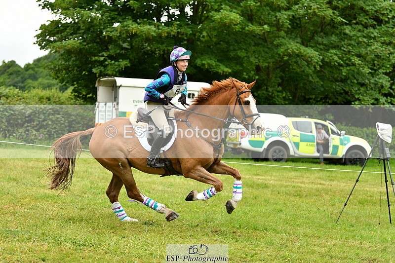 250524A-093957-08569 - A-006-Holly.Clarke-NICO