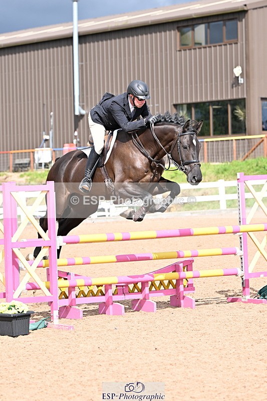 240912A-144841-02050 - Cls 12 1.05m Amateur Qualifier