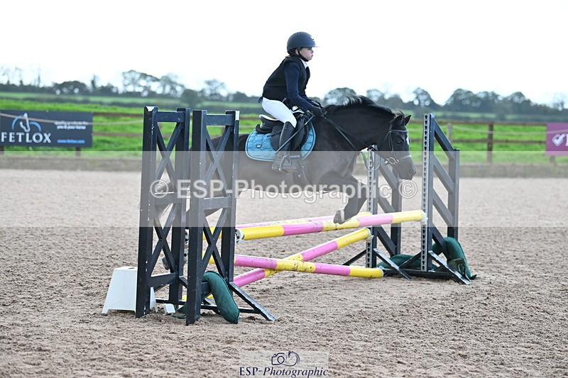 231029A-101621-02671 - 70cm Club and Schools