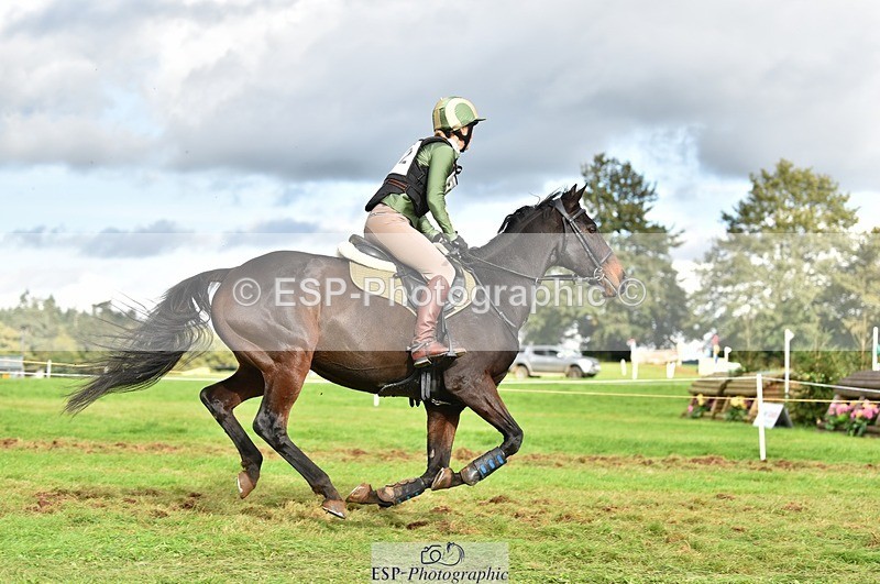 231021-150554-19033 - 502-REBEL.ON.THE.RUN-Ida.Strandberg-SC+XC