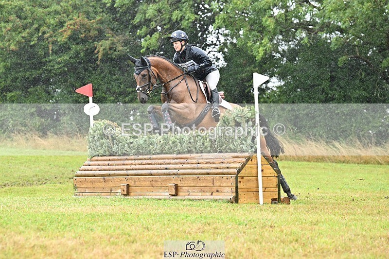 250830-144750-04765 - F-267-Amy.Tough