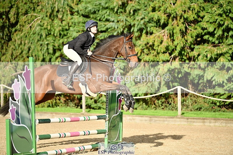 251004A-165225-02258 - Classes 10 & 11 80cm