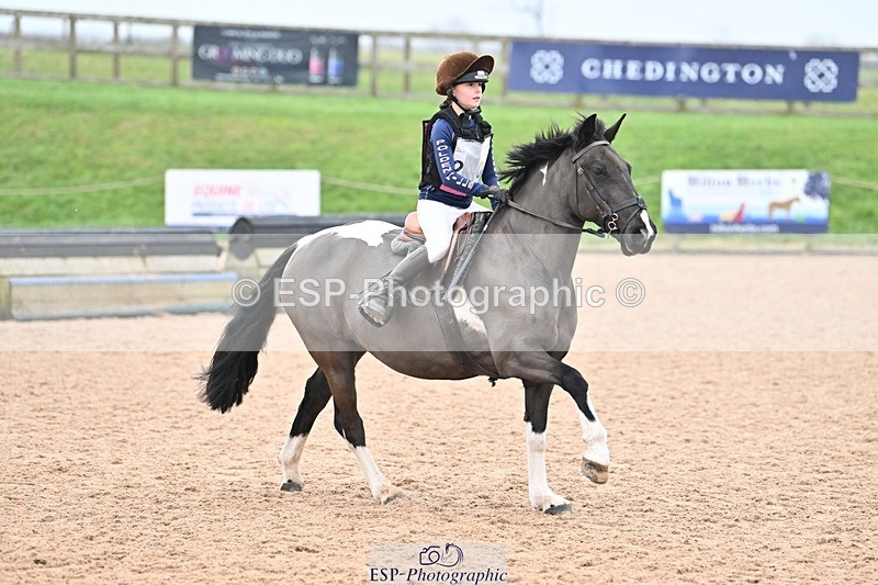 250118-105826-00551 - Cls 2 A&B 80cm 10.45 to 11.40