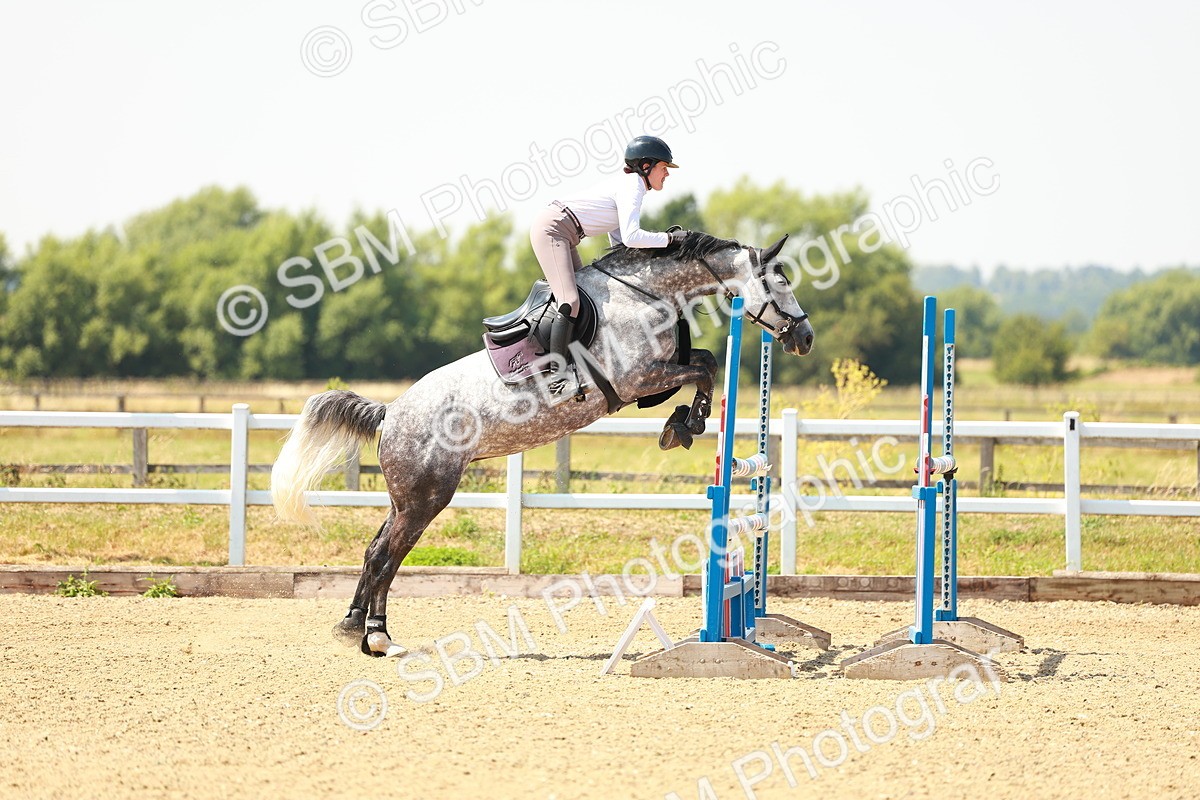 SBM_001966 - Class 5 - Senior Foxhunter - 1.20m